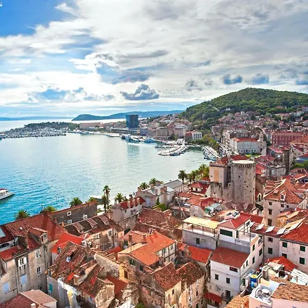 Lara Апартаменты *