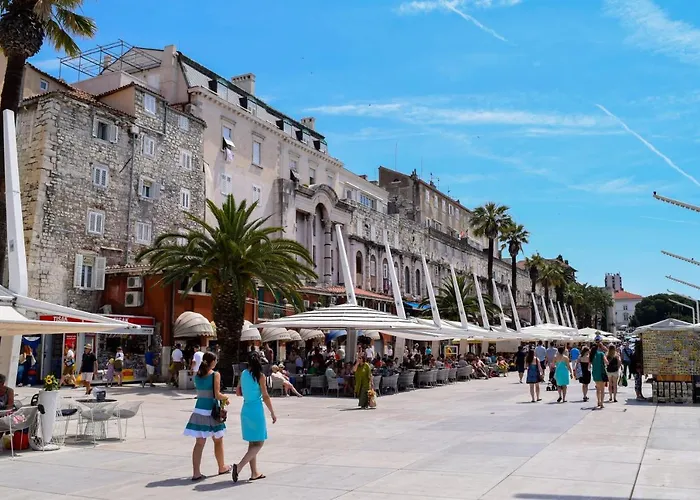 Апартаменты Lara *